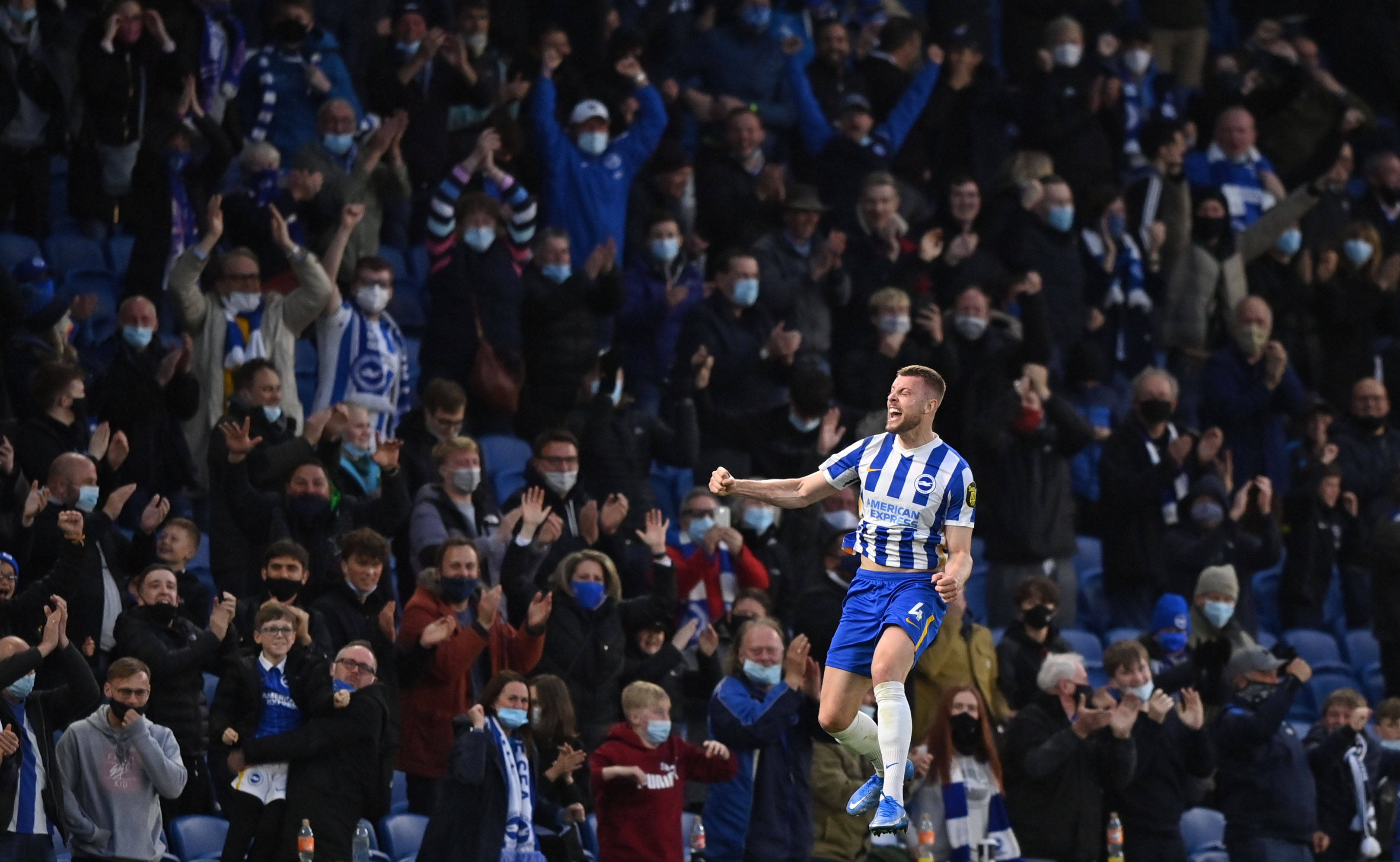 篇报道中指 篇报道中指