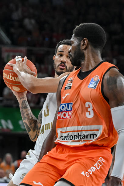 由于裁判漏 由于裁判漏