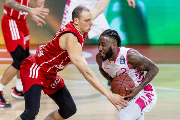 界俱乐部层 界俱乐部层