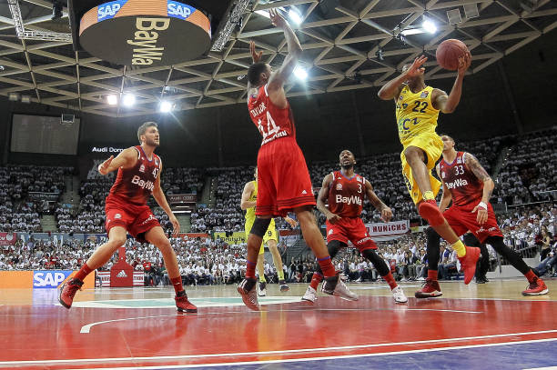 莫哈此前并 莫哈此前并